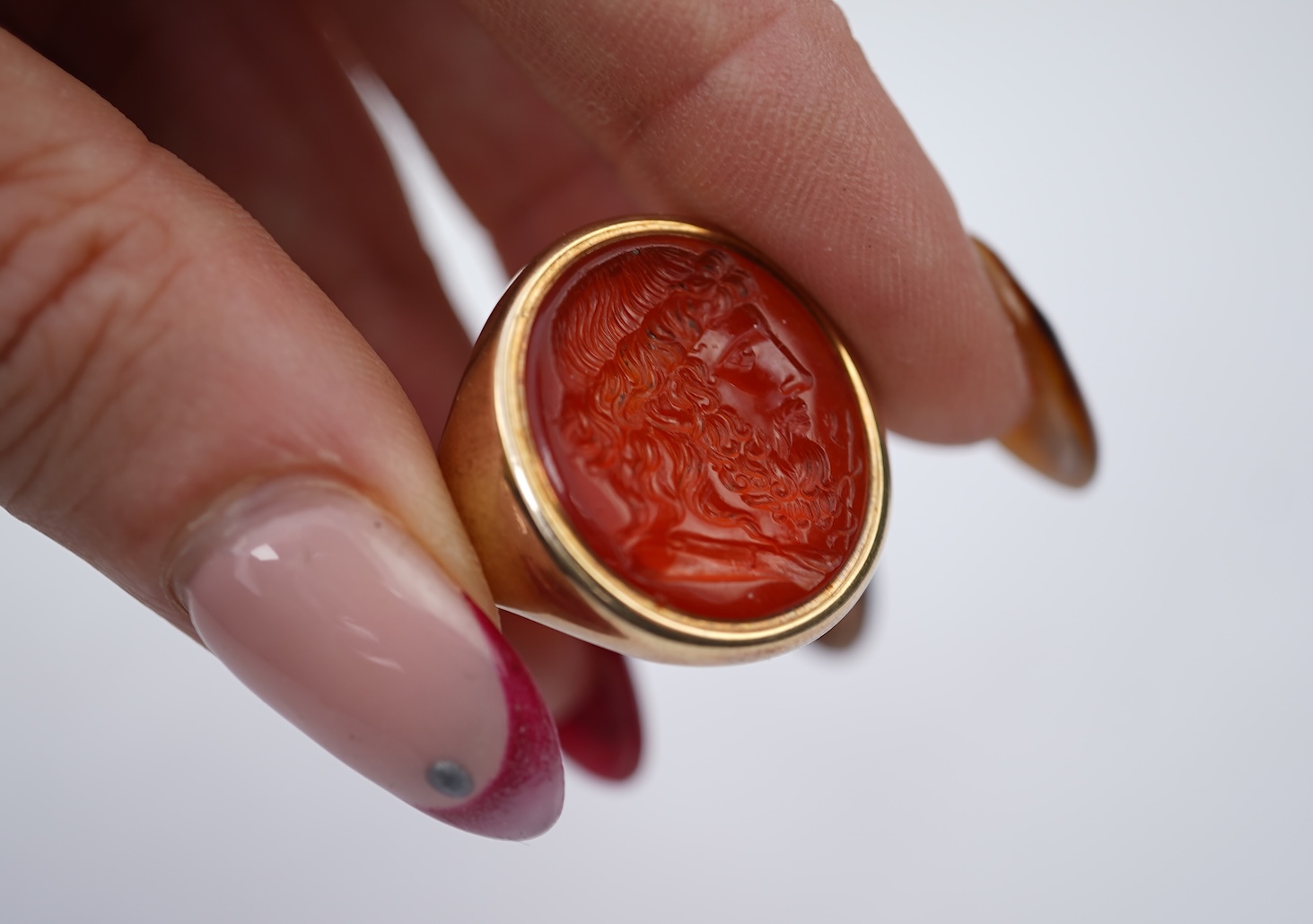 A fine carnelian intaglio, late 18th/early 19th century